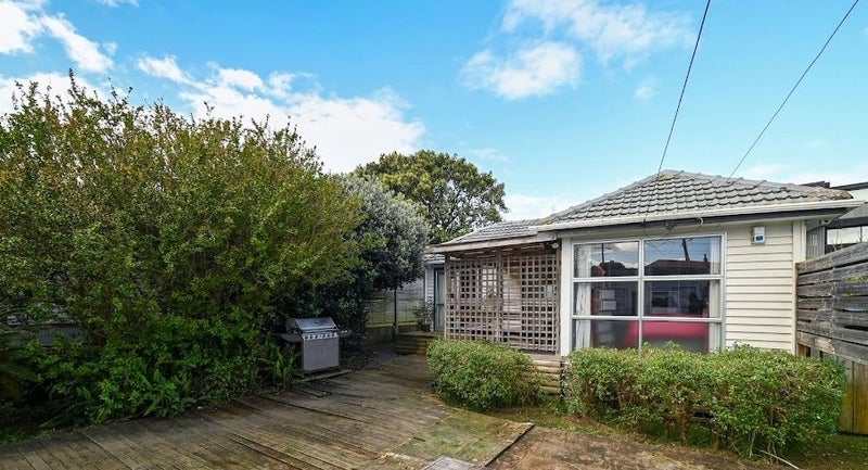 5 Pitau Road, Mount Maunganui, Mount Maunganui - Carousel 1
