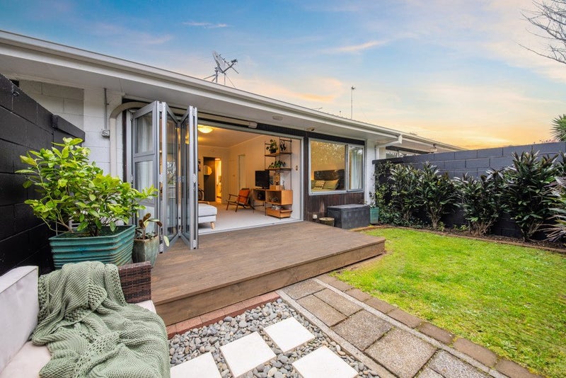 3/11 Harding Avenue, Mount Wellington, Auckland - Carousel 1
