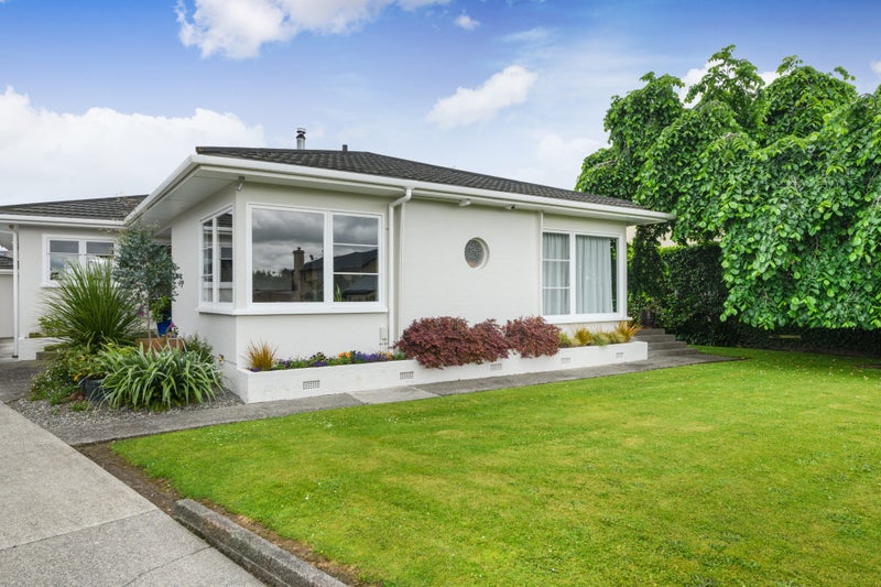 30 Lincoln Terrace, Hokowhitu, Palmerston North - Carousel 2
