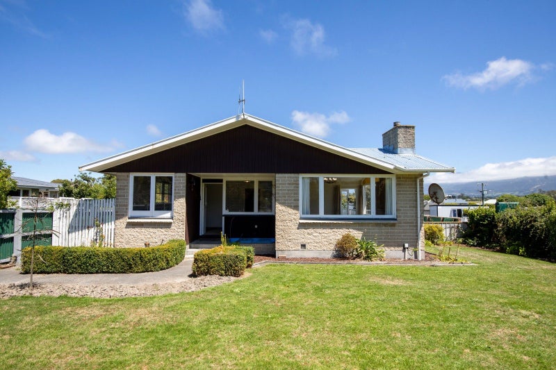 165 Beach Road, Kaikoura - Carousel 2