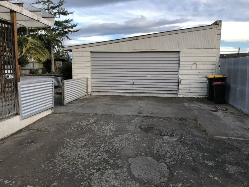 71 Creek Road, Allenton, Ashburton - Carousel 23