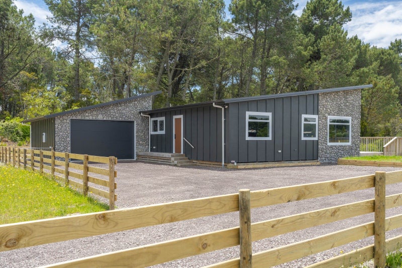 20 Komahimahi Way, MOTUOAPA, Motuoapa - Carousel 19