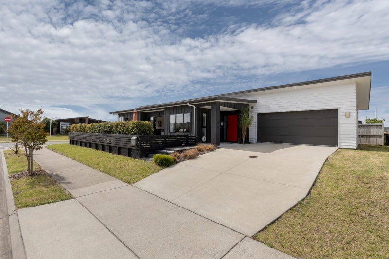 56 Kuru Place, Papamoa, Papamoa - Carousel 1