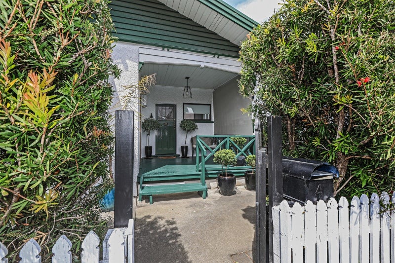4 Latham Street, Napier South, Napier - Carousel 13