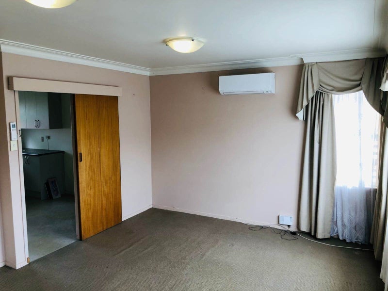 3/28 Coyle Street, Sandringham, Auckland - Carousel 2