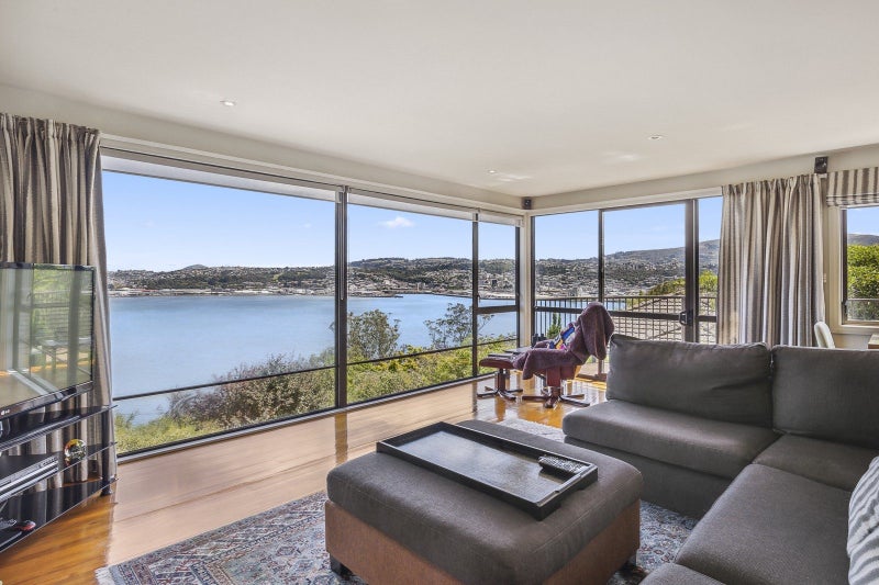 9 Glengyle Street, Vauxhall, Dunedin, Otago - Carousel 1