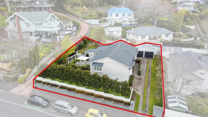 70 Morley Street, New Plymouth, New Plymouth - Carousel 21