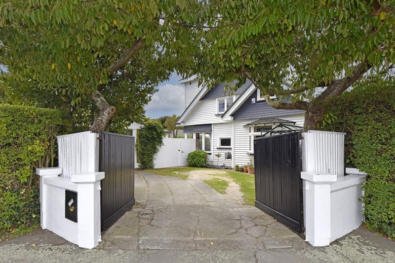 1/40 Nortons Road, Avonhead, Christchurch - Carousel 1