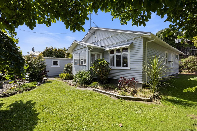 105 Fulford Street, New Plymouth, New Plymouth - Carousel 2