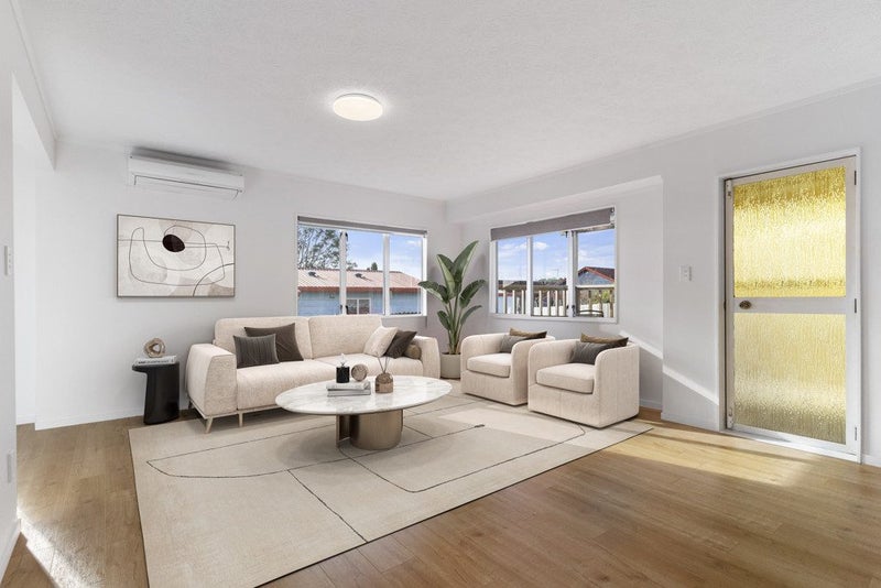 2/13 Greenstone Place, Clover Park, Auckland - Carousel 2