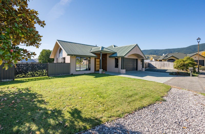 19 Appaloosa Avenue, Richmond - Carousel 32