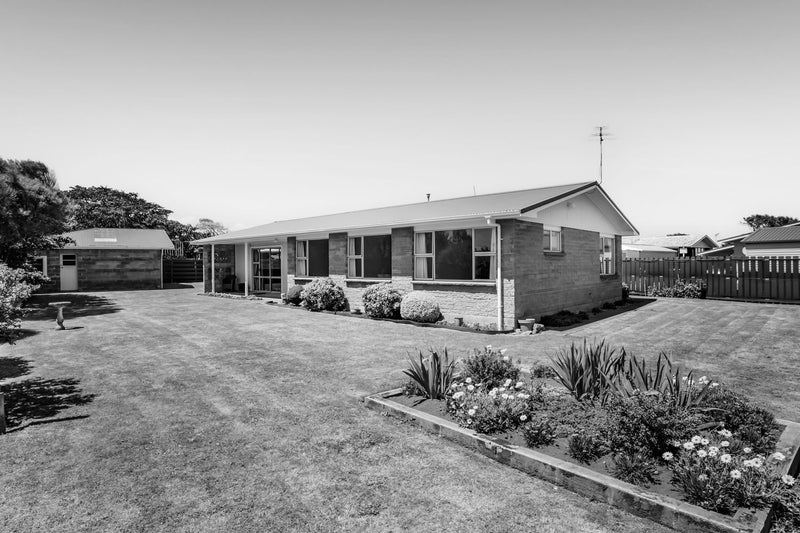 54 Murray Avenue, Hawera - Carousel 1