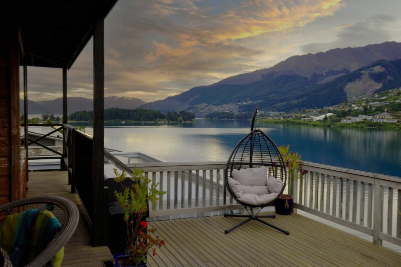 5 Mincher Road, Kelvin Heights, Queenstown - Carousel 1