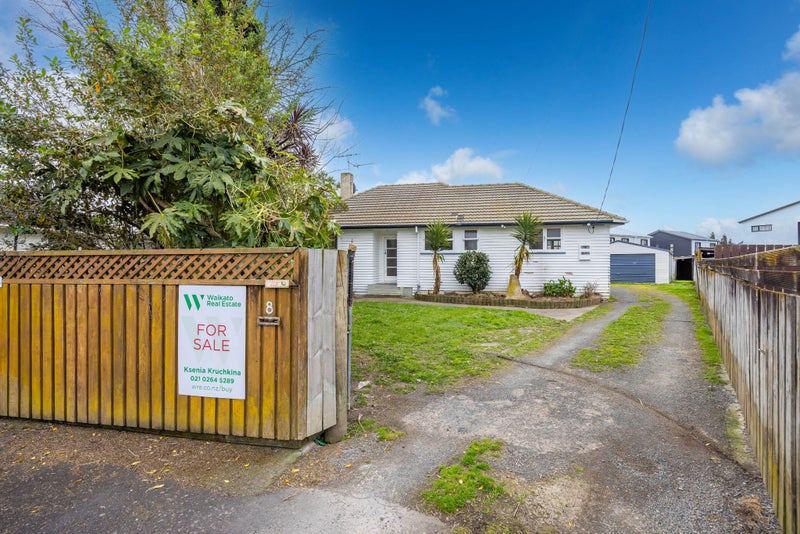 8 Lee Place, Bader, Hamilton - Carousel 1