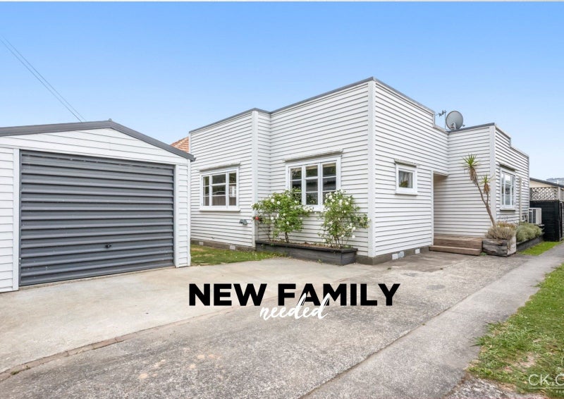 2/27 Bauchop Road, Waterloo, Lower Hutt - Carousel 1
