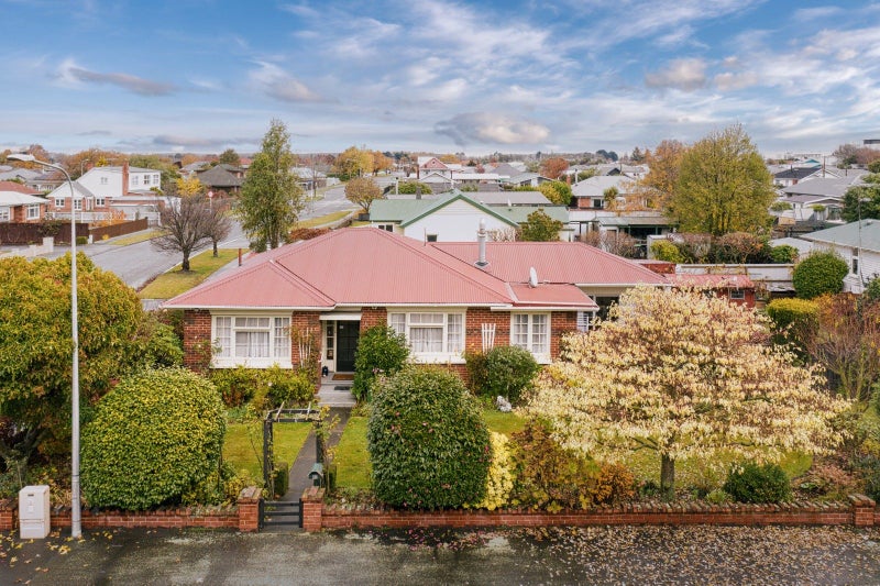60 Grey Street, Ashburton, Ashburton - Carousel 1
