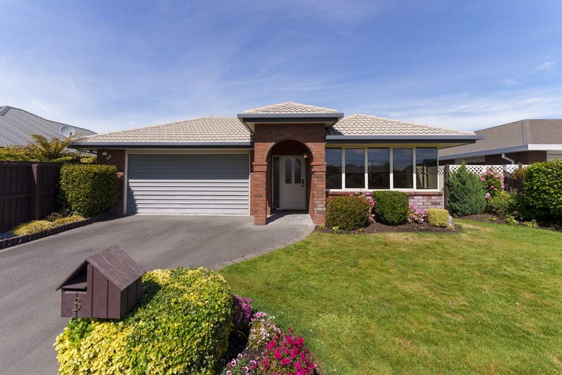 3 Goodall Place, Redwood, Christchurch - Carousel 1
