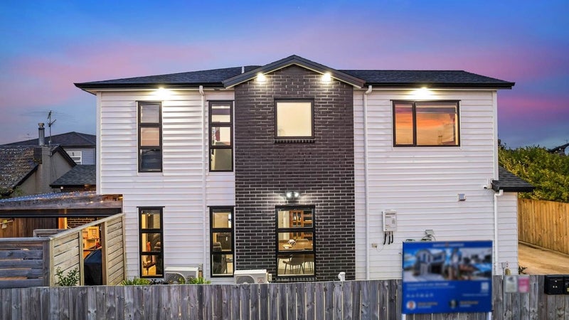 9A Alexander Avenue, Papatoetoe, Auckland - Carousel 1