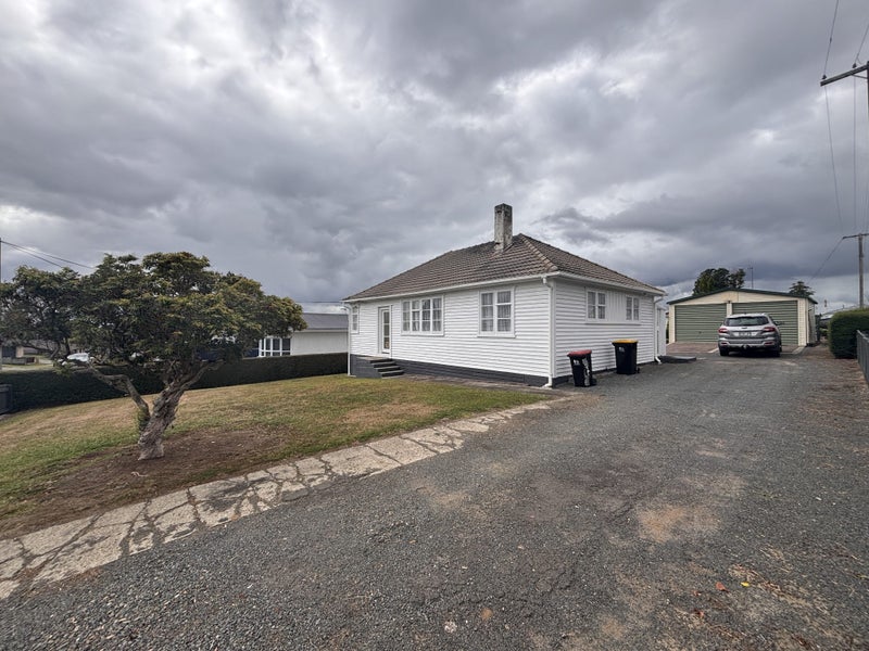 9 Cambridge Street, Putaruru - Carousel 1