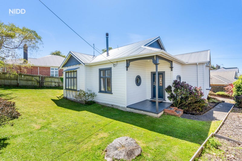 68 Rosebery Street, Belleknowes, Dunedin - Carousel 1