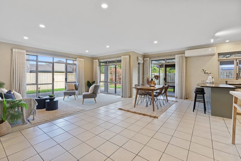 35 Santa Cruz Drive, Papamoa Beach, Papamoa - Carousel 2