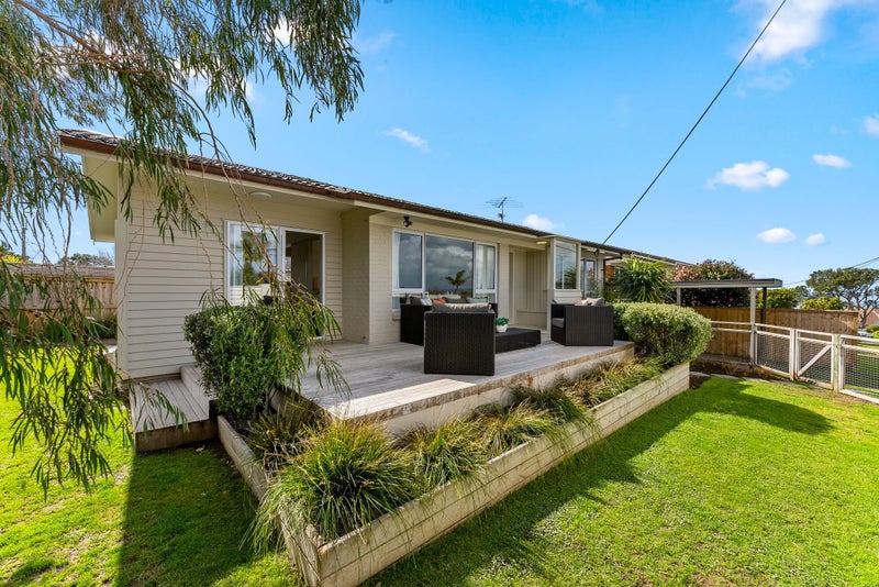 1/30 Montgomery Avenue, Rothesay Bay, Auckland - Carousel 2