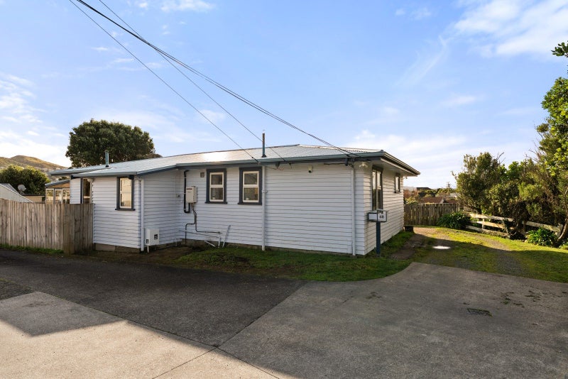 68 Fraser Avenue, Johnsonville, Wellington - Carousel 1