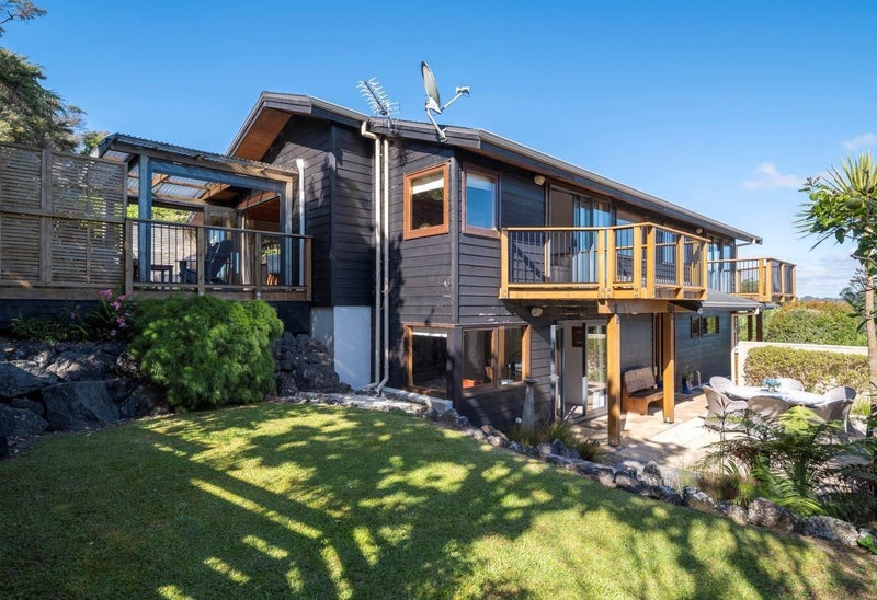 29 Bushlands Park Drive, Albany, North Shore City - Carousel 16