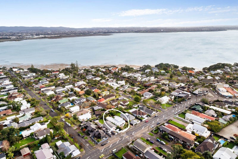 300 Point Chevalier Road, Point Chevalier, Auckland - Carousel 19