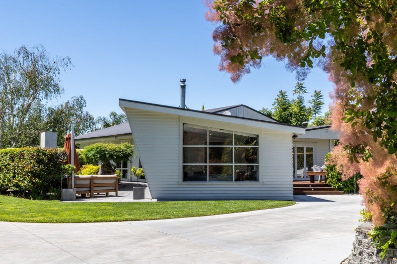 31 Simla Avenue, Havelock North, Havelock North - Carousel 1