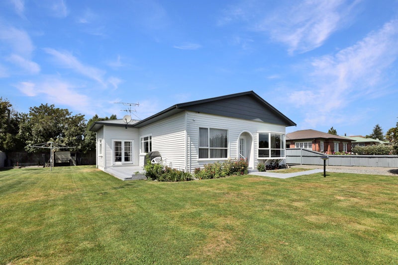 24 James Street, Allenton, Ashburton - Carousel 1