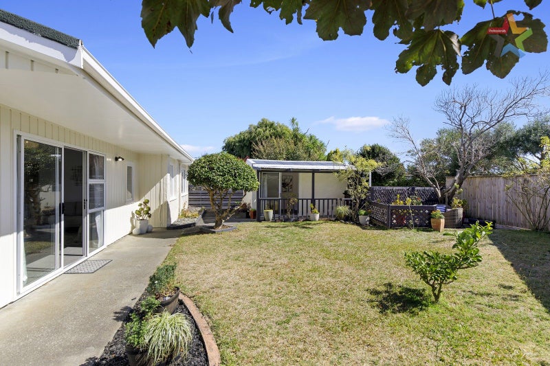 21A Olive Terrace, Paraparaumu Beach, Paraparaumu - Carousel 2