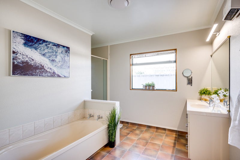 5A Montague Way, Taradale, Napier - Carousel 14