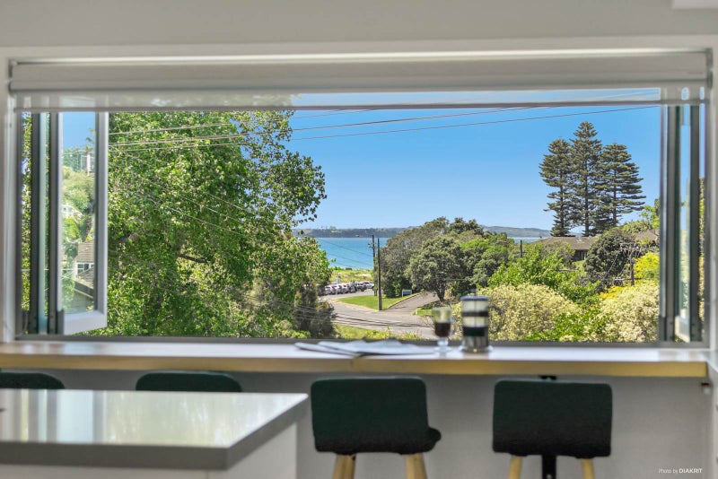 32 Long Bay Drive, Torbay, Auckland - Carousel 2