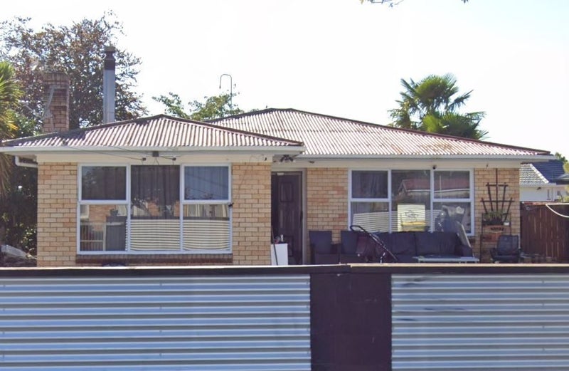 4 Masefield Drive, Enderley, Hamilton - Carousel 1