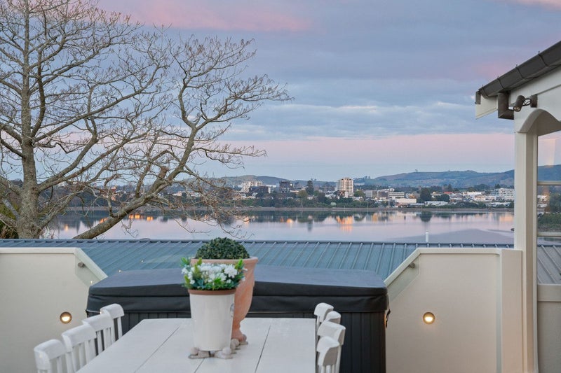 204B Grange Road, Otumoetai, Tauranga - Carousel 1