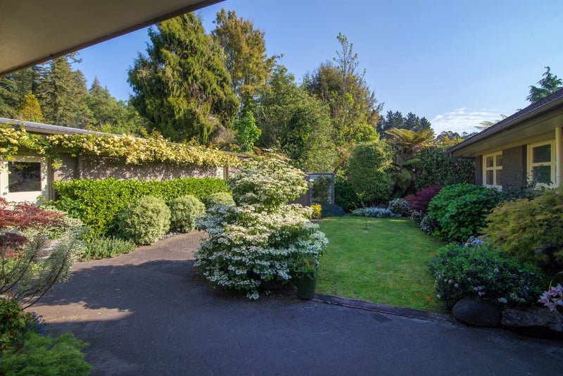 8 Awatea Terrace, Lynmore, Rotorua - Carousel 23