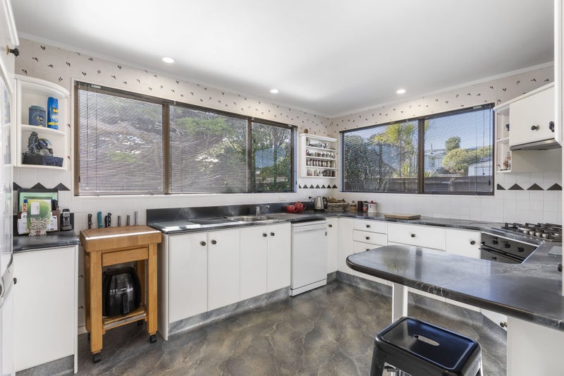 53 Fitzpatrick Street, Newlands, Wellington - Carousel 2