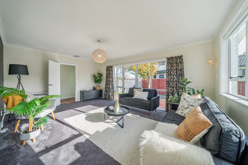 13 Whirinaki Crescent, Heretaunga, Upper Hutt - Carousel 1