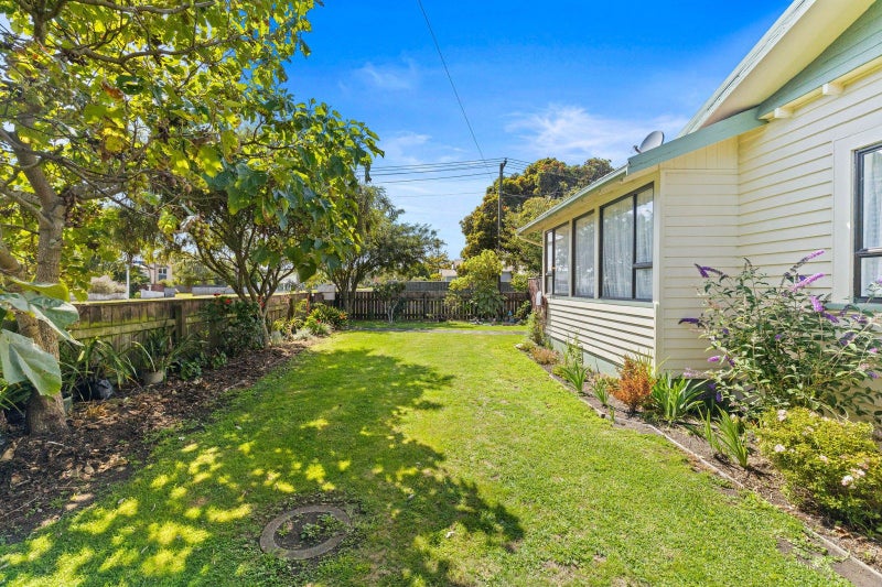 65 Bignell Street, Gonville, Whanganui - Carousel 2