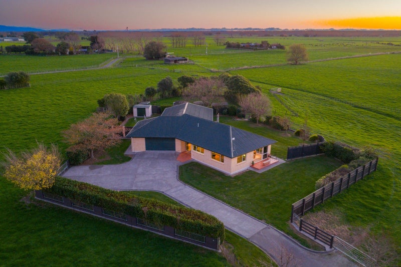 1059 Camerons Line, Aorangi, Feilding - Carousel 1