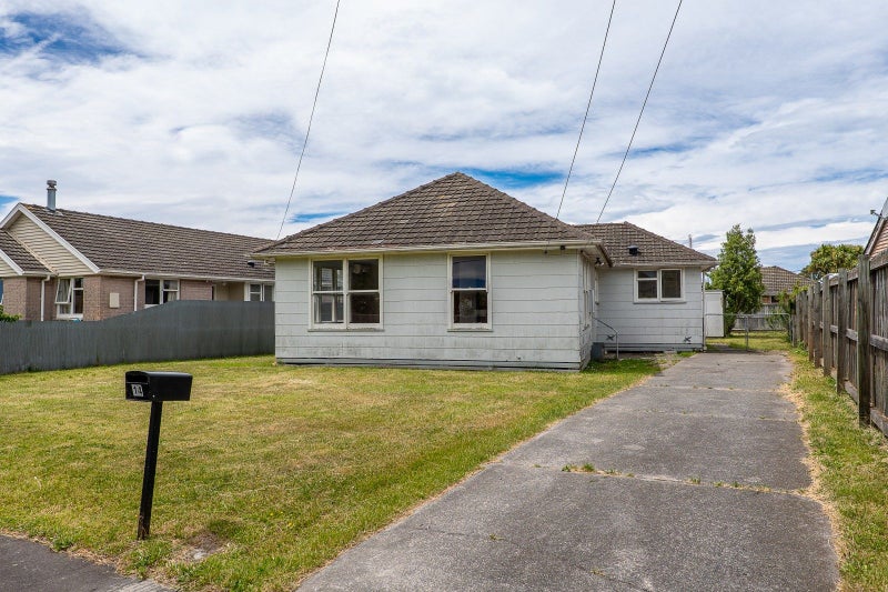 14 Ealing Street, Northcote, Christchurch - Carousel 1