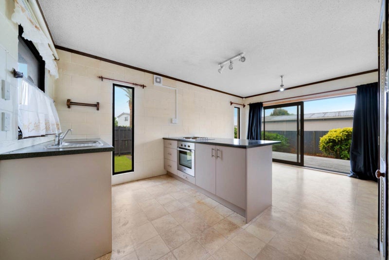 3/132 Maich Road, Manurewa, Auckland - Carousel 2