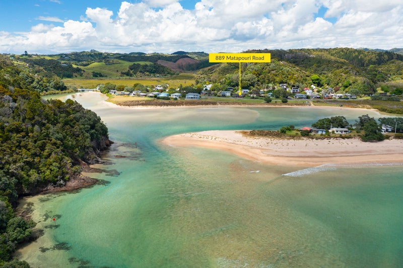 889 Matapouri Road, Matapouri, Whangārei - Carousel 2