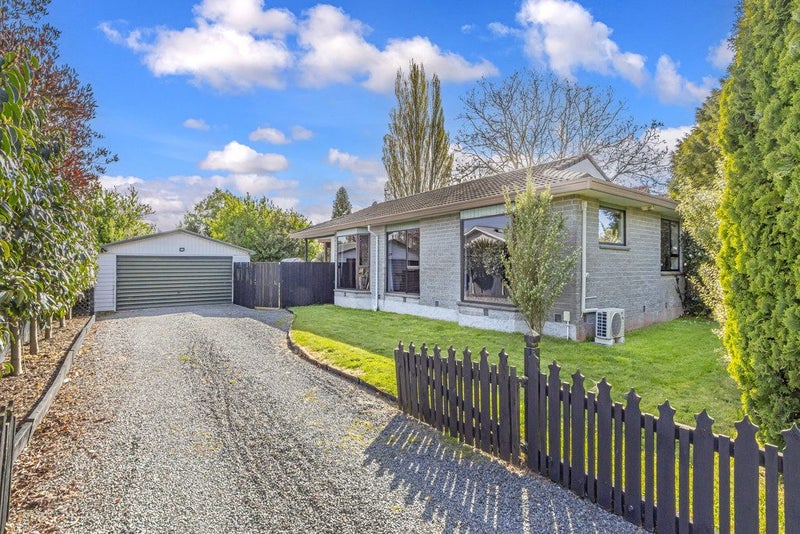 27 Momorangi Crescent, Redwood, Christchurch - Carousel 1