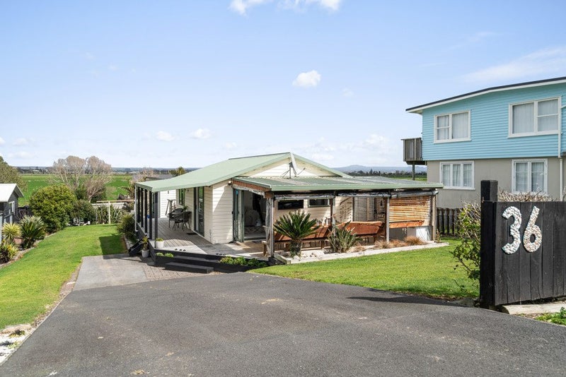 36 Pukehina Parade, Pukehina - Carousel 1