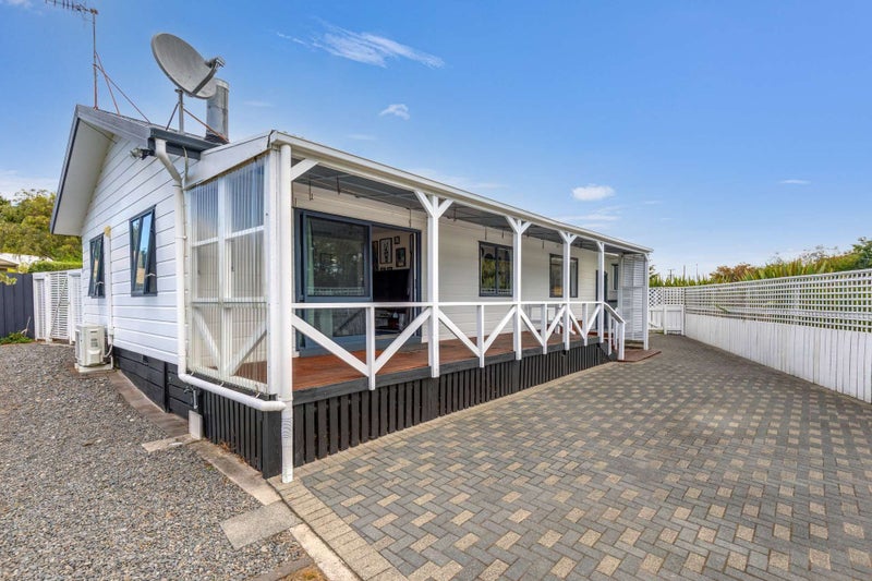 9A Robinson Avenue, Holdens Bay, Rotorua - Carousel 1