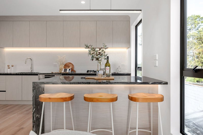 1082 River Road, Queenwood, Hamilton - Carousel 2