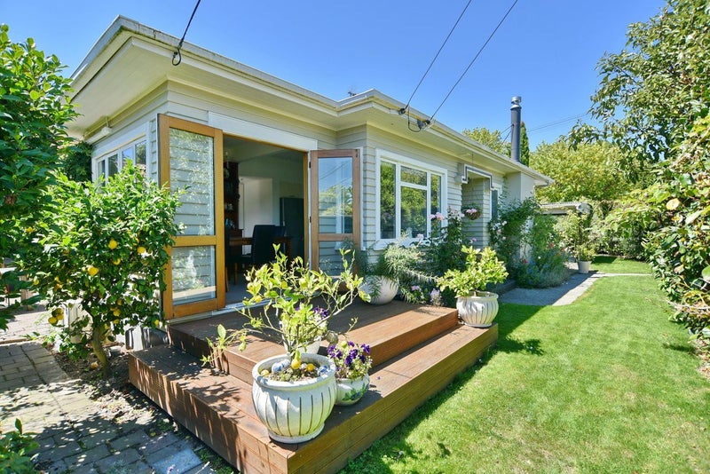 1/2 Barrington Street, Somerfield, Christchurch - Carousel 1