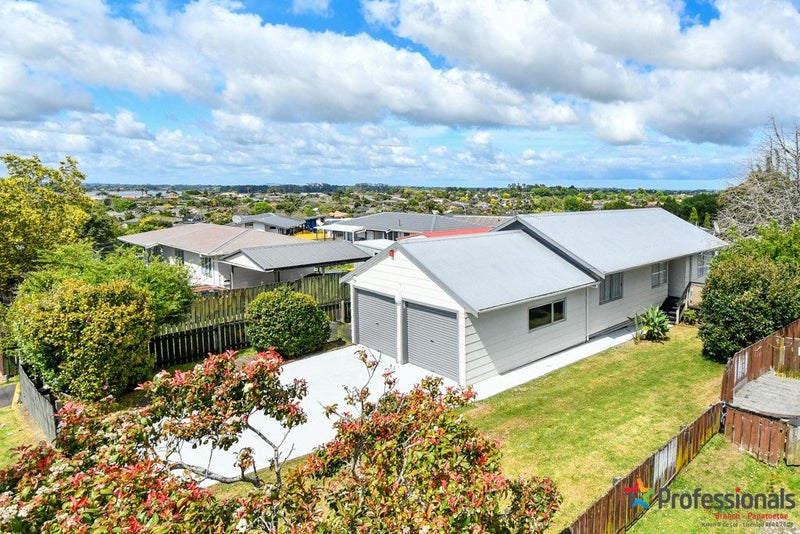 183 Coxhead Road, Wattle Downs, Auckland - Carousel 1